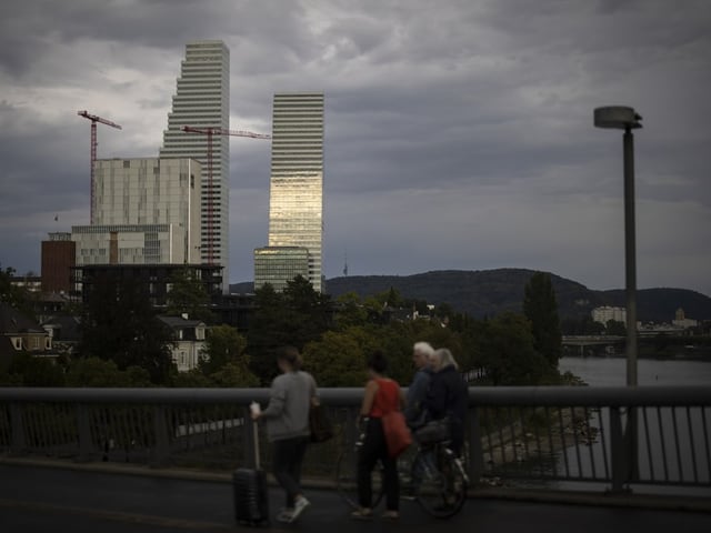 Die beiden Roche-Türme in Basel