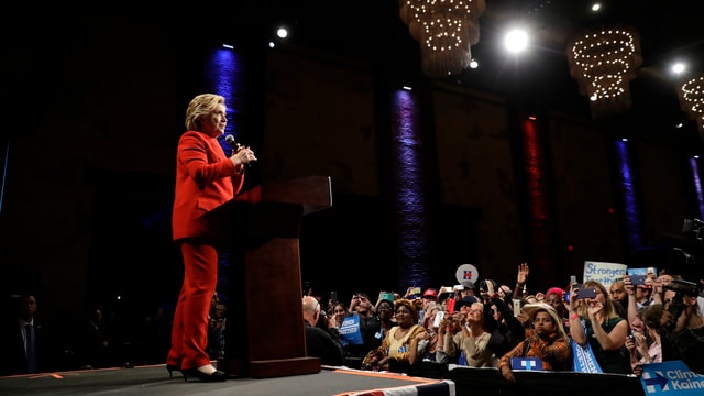 Clintons Show in Hempstead.