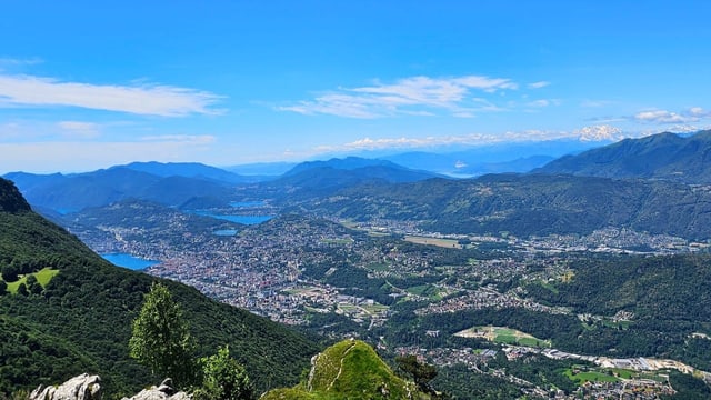 Denti della Vecchia mit Blick nach Lugano  