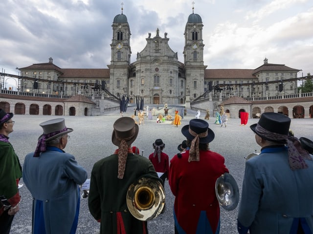 Platz vom Kloster in Einsiedeln.