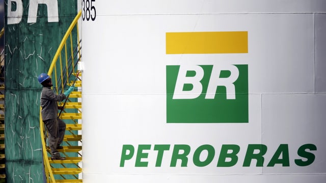 Zisterne des brasilianischen Erdölkonzerns Petrobras.