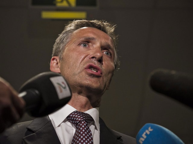 Stoltenberg gibt Interviews