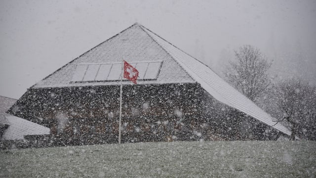 Schneegestöber im Emmental.