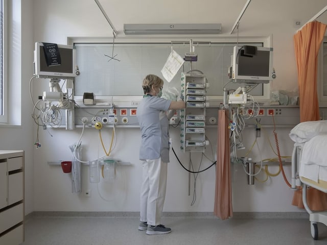 Woman in hospital