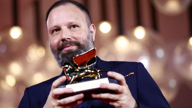 Lanthimos mit dem Goldenen Löwen.