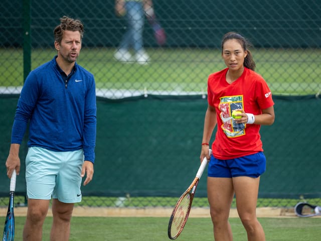 Wim Fissette und Qinwen Zheng.