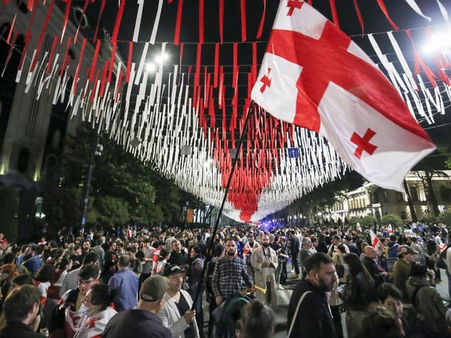 Protestierende in Tiflis