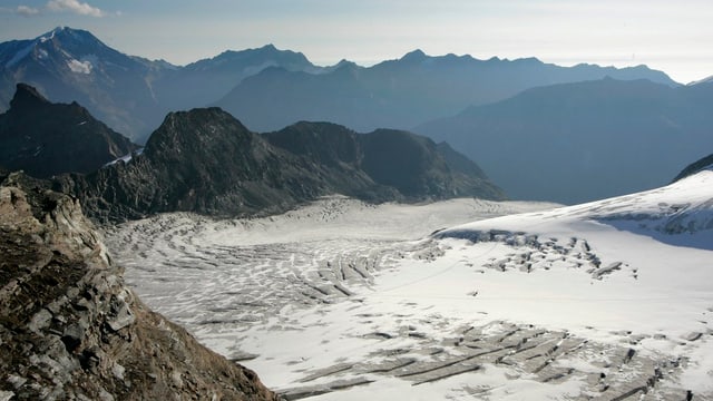 Der Hohlaubglet0cher oberhalb von Saas Fee. 