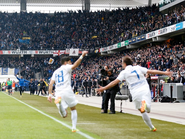 Jahresrückblick - April 2014: Titel für die ZSC Lions und ...