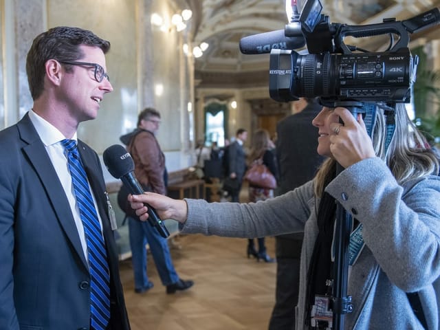 Lars Guggisberg (SVP/BE) im Rampenlicht. Der neue Nationalrat muss sich daran gewöhnen.