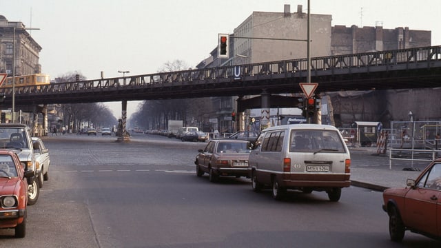 Blick in die Wiener Straße, 1988