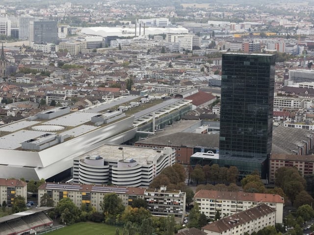 Der Messeturm Basel