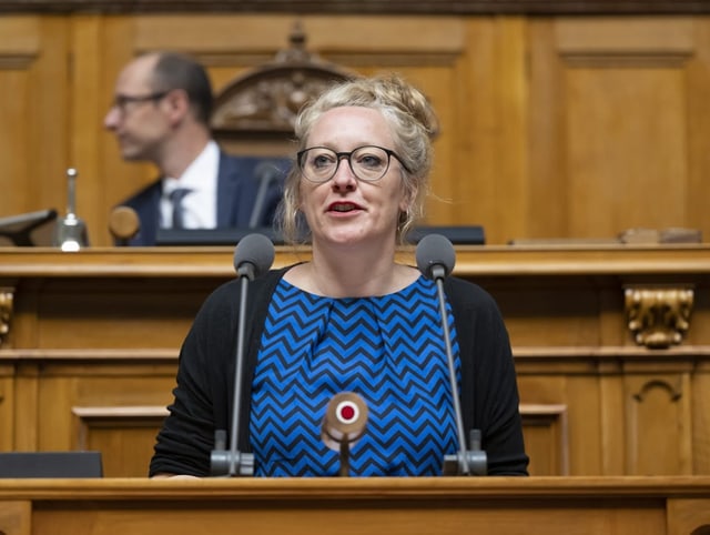 Aline Trede spricht während der Sommersession der Eidgenössischen Räte im Nationalrat in Bern. 