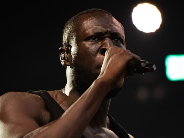 Stormzy auf der Bühne