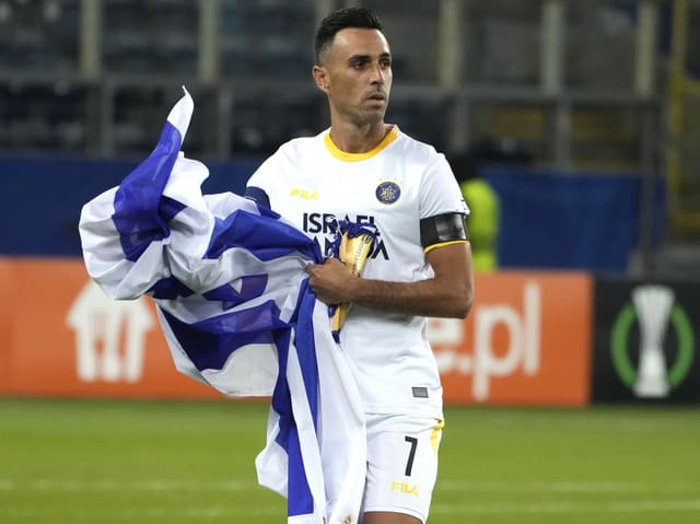 Eran Zahavi.