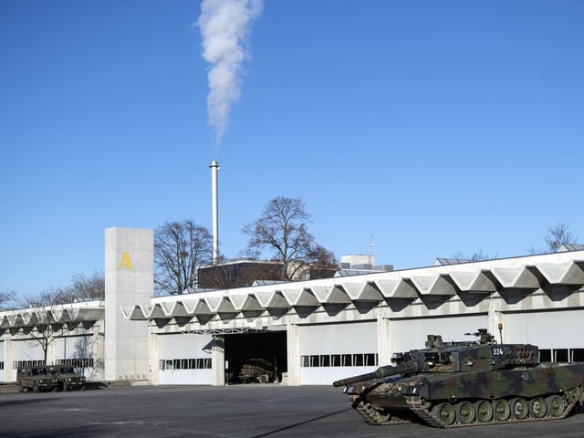 Panzer vor Halle