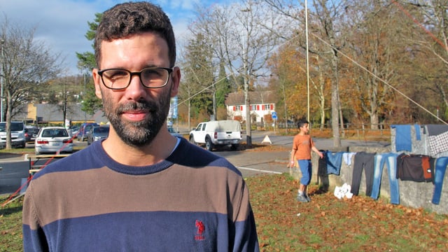 Der Schaffhauser Asyl- und Flüchtlingskoordinator Andi Kunz bei der Zivilschutzanlage Breite.