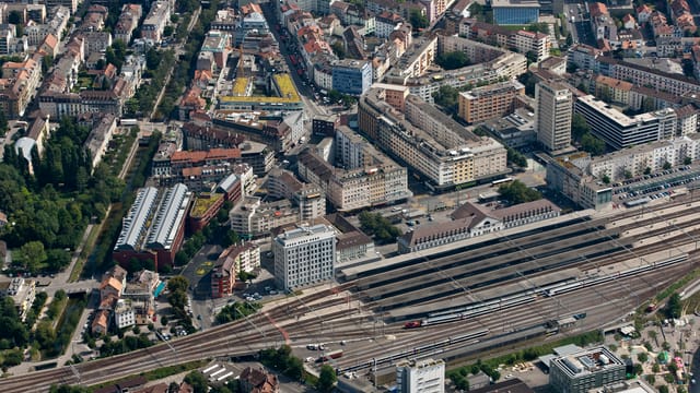 Der Bieler Bahnhof