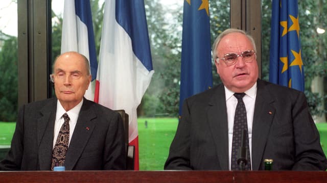 François Mitterand und Helmut Kohl.