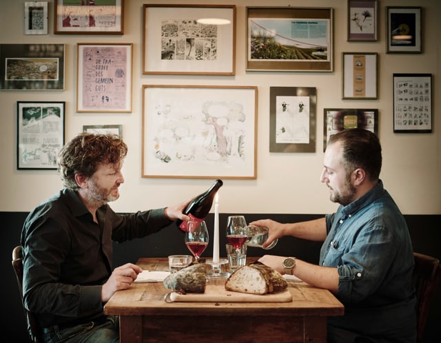 Fotograf Sylvan Müller (links)  und Koch Mario Waldispühl (rechts) führen zusammen die Jazzkantine in Luzern.