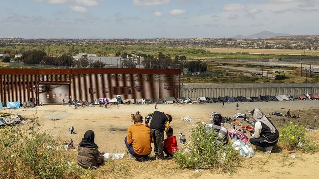 Viele venezolanische Vertriebene fliehen in Richtung Norden, hier ein Camp an der mexikanisch-amerikanischen Grenze.