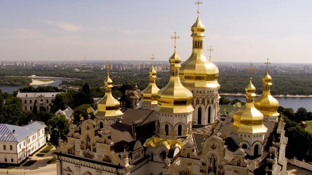 eine goldene Kathedrale