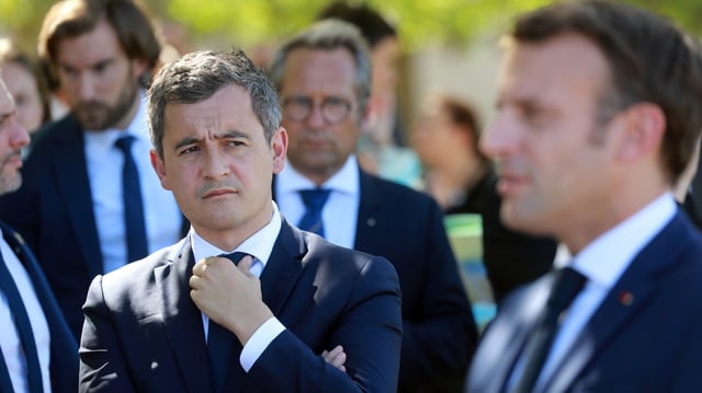 Innenminister Darmanin (links) mit Präsident Macron (Archivaufnahme)