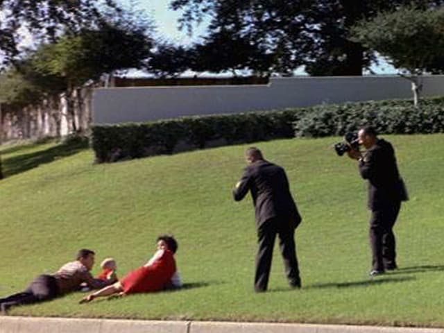 Grashügel an der Dealey Plaza