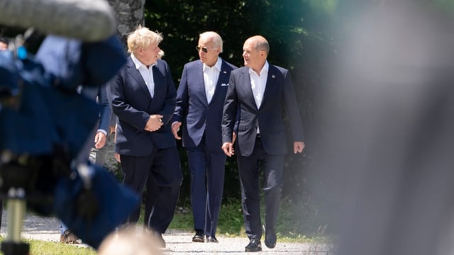 Boris Johnson, Joe Biden und Olaf Scholz: Sie alle stehen auch politisch unter Druck. 