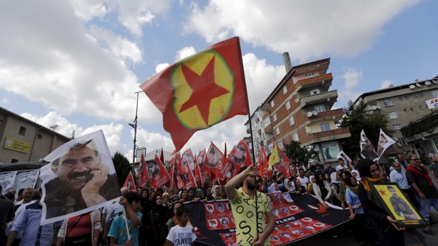 PKK-Trauermarsch in Istanbul.