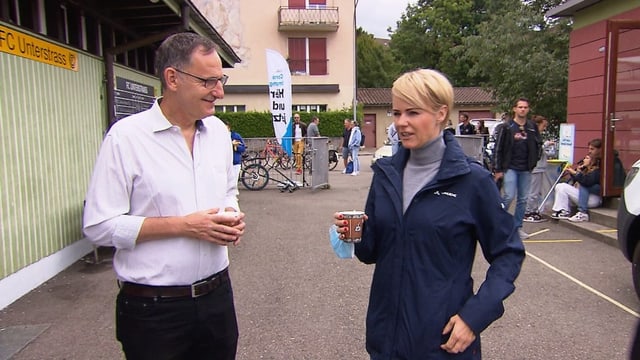 Die Zürcher Regierungsräte Mario Fehr (parteilos) und Nathalie Rickli (SVP) 