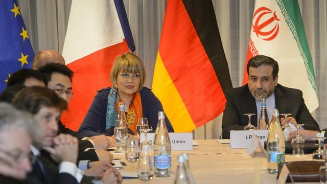 Helga Schmid at the negotiating table