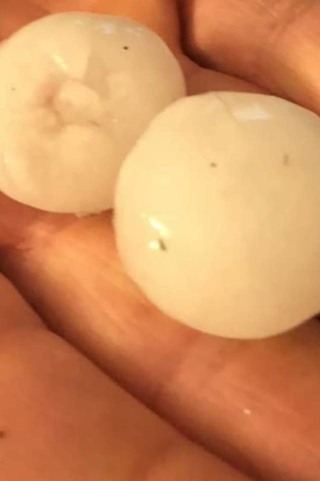 Hagel so gross wie Golfbälle