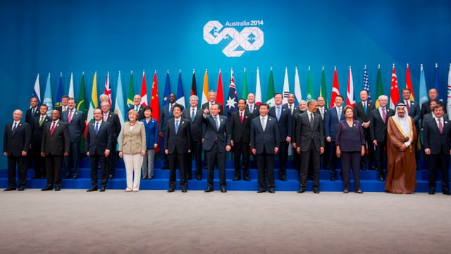 Die Staatschefs posieren fürs Familienfoto am G20-Gipfel