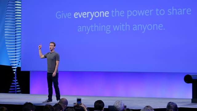 Facebook-Chef Zuckerberg bei einer Präsentation