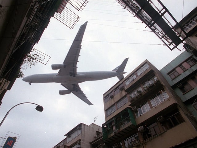 Flugzeug über Hong Kong