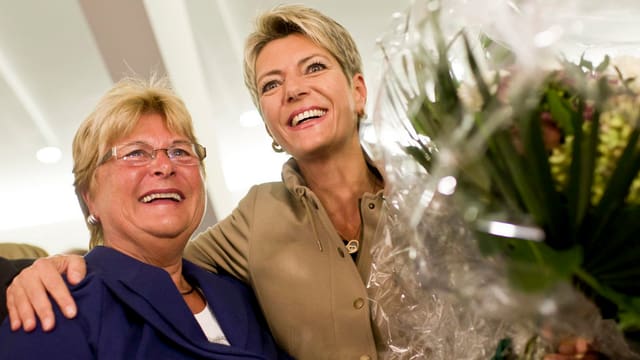 Eine glückliche Karin Keller-Sutter. 