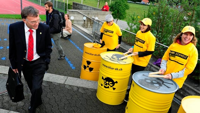 Demo gegen Nagra