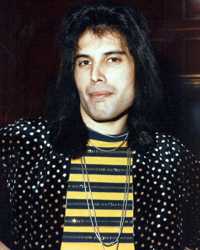 25 Todestag Freddie Mercury Pop Und Gebete Freddie Mercurys Spirituelle Wurzeln Kultur Srf