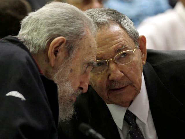 Fidel und Raul.