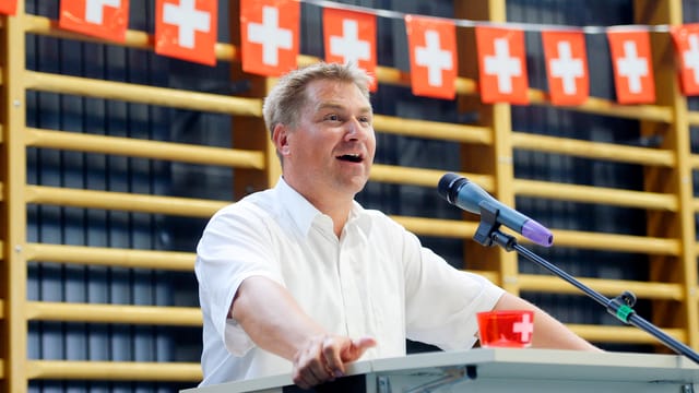 Toni Brunner bei einer Rede