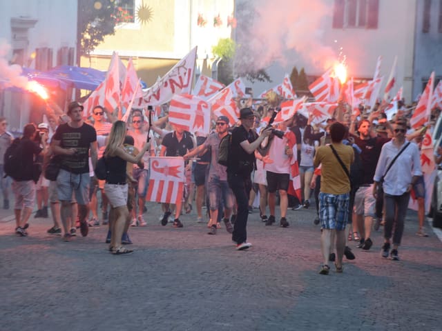 Abstimmung in Moutier - Moutier sagt dem Kanton Bern Adieu ...