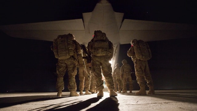 Angehörige der US-Armee ziehen sich aus Afghanistan zurück.