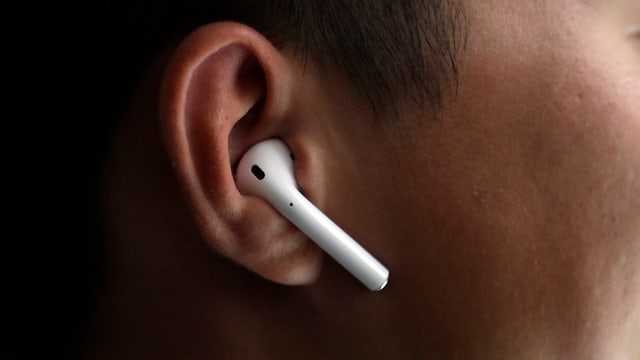 Airpods im Ohr