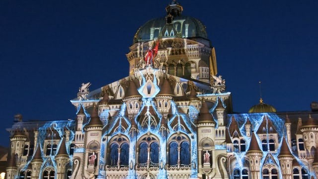 Bern Freiburg Wallis - Heidi und Winkelried im Bundeshaus - News - SRF