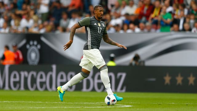 Jérôme Boateng beim Spiel Deutschland-Slowakei