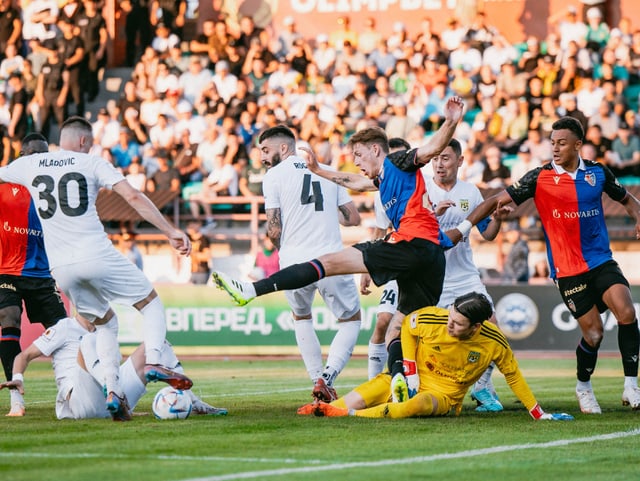 Basel spielt gegen Tobol.