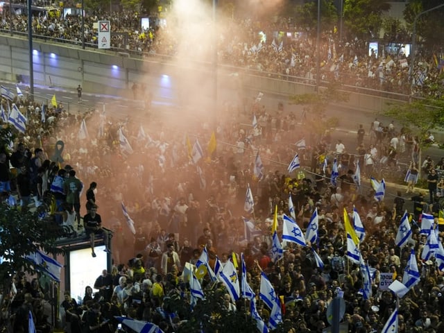 Demonstrationszüge in Tel Aviv.