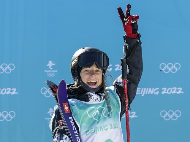 2018 holte die Genferin im Slopestyle Olympia-Gold. Dass bei der 32-Jährigen die Formkurve nach oben geht, zeigte sie beim Heim-Weltcup in Laax, den sie auf dem 2. Rang beendete. 