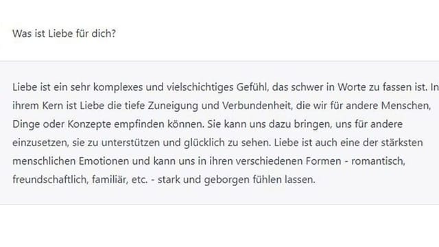 Text auf weissem Grund. Frage: Was ist Liebe für dich?